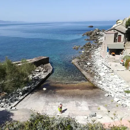House With Terraces, Sea View, 1300 M2 Of Land Holiday home Canari